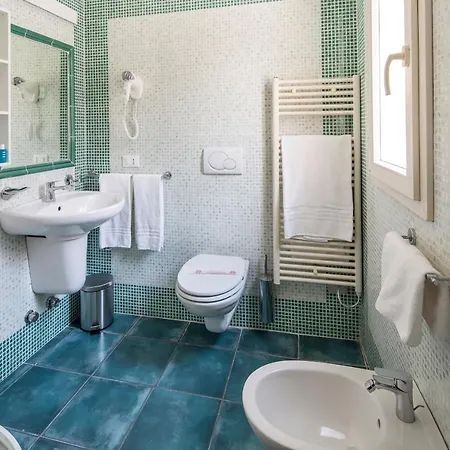 Acqua & Sale 3*