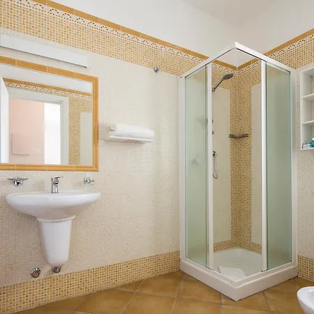 Acqua & Sale קרביה