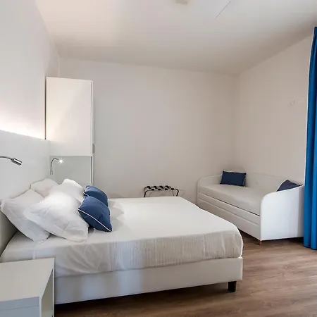 Acqua & Sale מלון