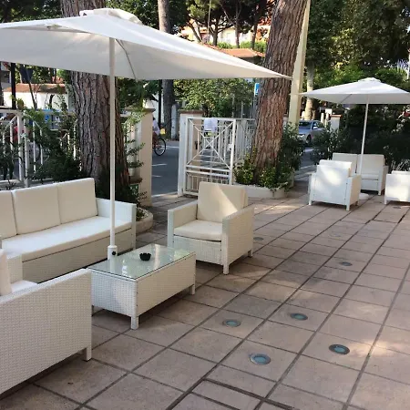 Acqua & Sale מלון קרביה