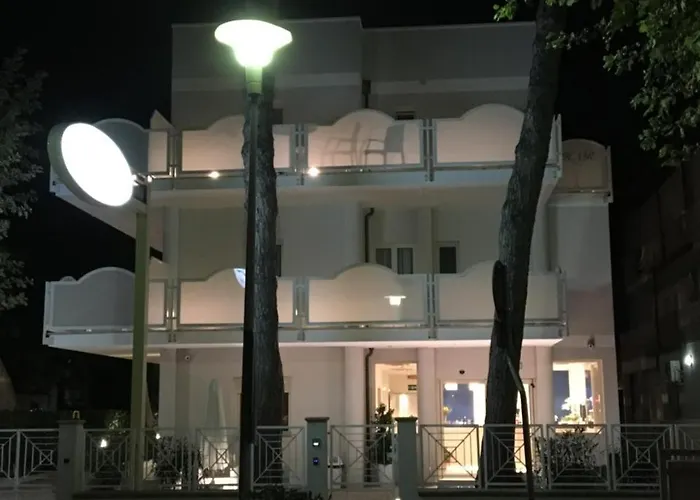 فندق Acqua & Sale 3*